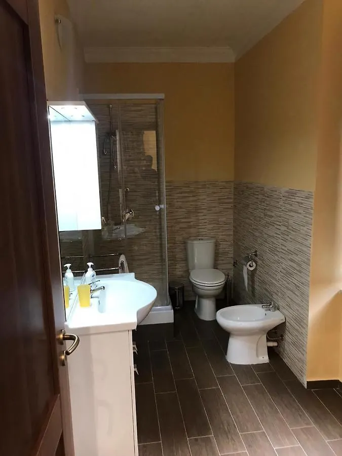 La Casa Di Romi Panzió Catania-Fontanarossai nemzetközi repülőtér