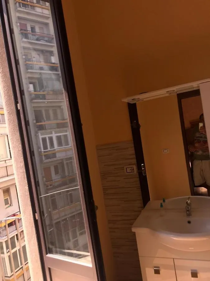 La Casa Di Romi Panzió Catania-Fontanarossai nemzetközi repülőtér