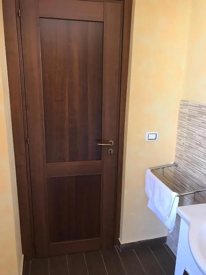 La Casa Di Romi Panzió Catania-Fontanarossai nemzetközi repülőtér Olaszország