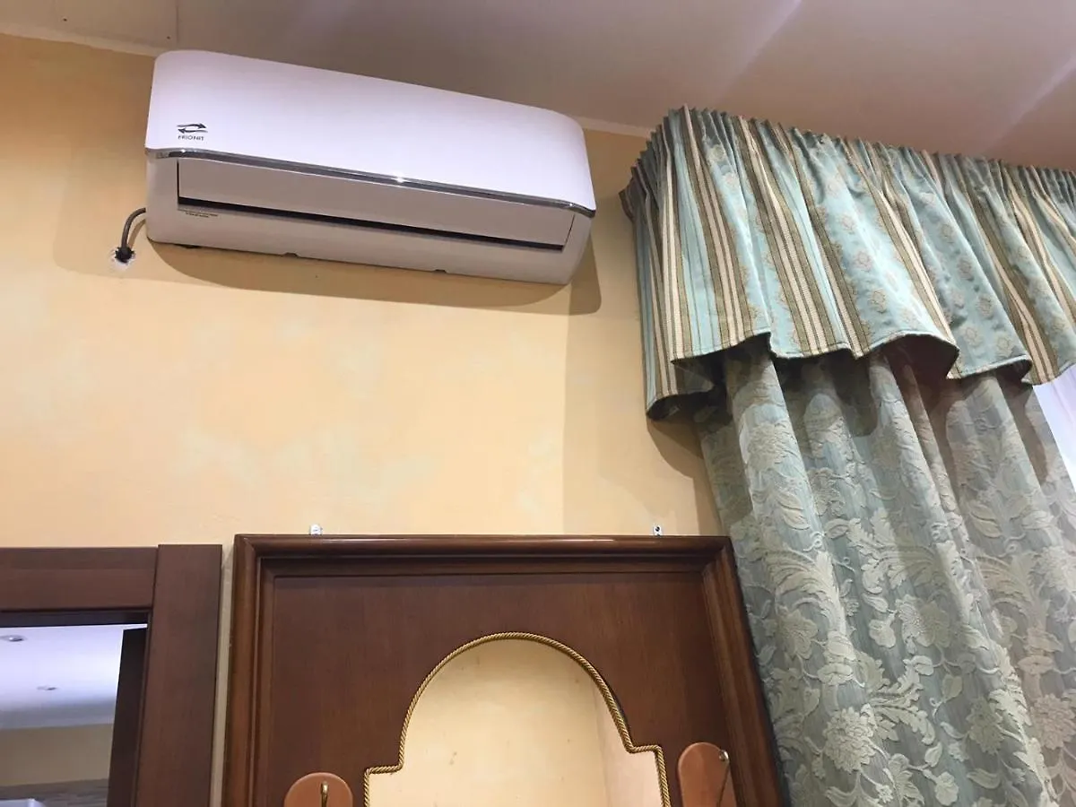 La Casa Di Romi Panzió Catania-Fontanarossai nemzetközi repülőtér