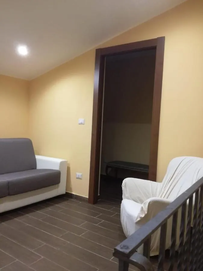 Bed and Breakfast La Casa Di Romi CTA 0*,