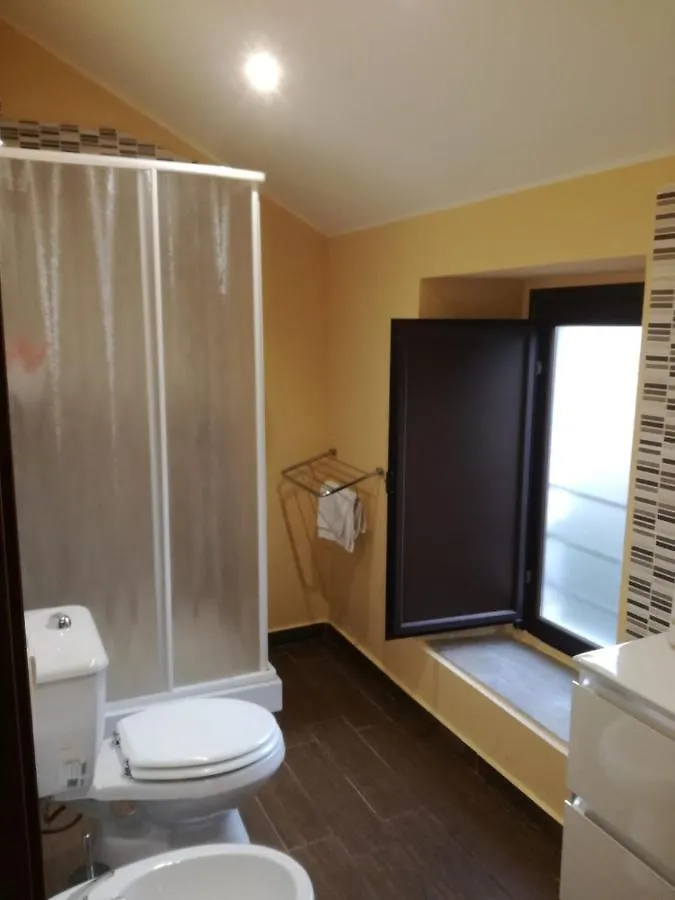 La Casa Di Romi Panzió Catania-Fontanarossai nemzetközi repülőtér 0*,  Olaszország