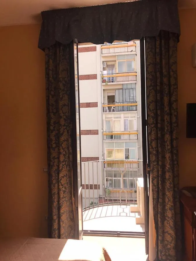 La Casa Di Romi Bed & Breakfast Catania Italy